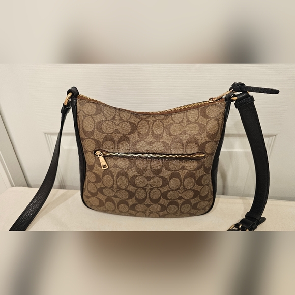 Coach Ellie File Bag Signature Canvas Women's Crossbody Purse - Picture 2 of 16